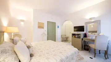 Saint Andrea Paros Seaside Resort