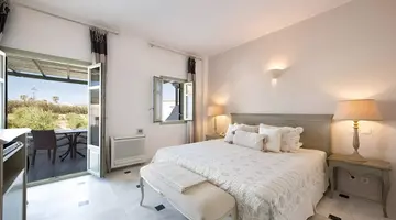 Saint Andrea Paros Seaside Resort