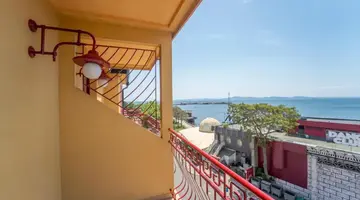 Saint George Hotel & Medical Spa
