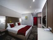 Saint George Hotel & Medical Spa
