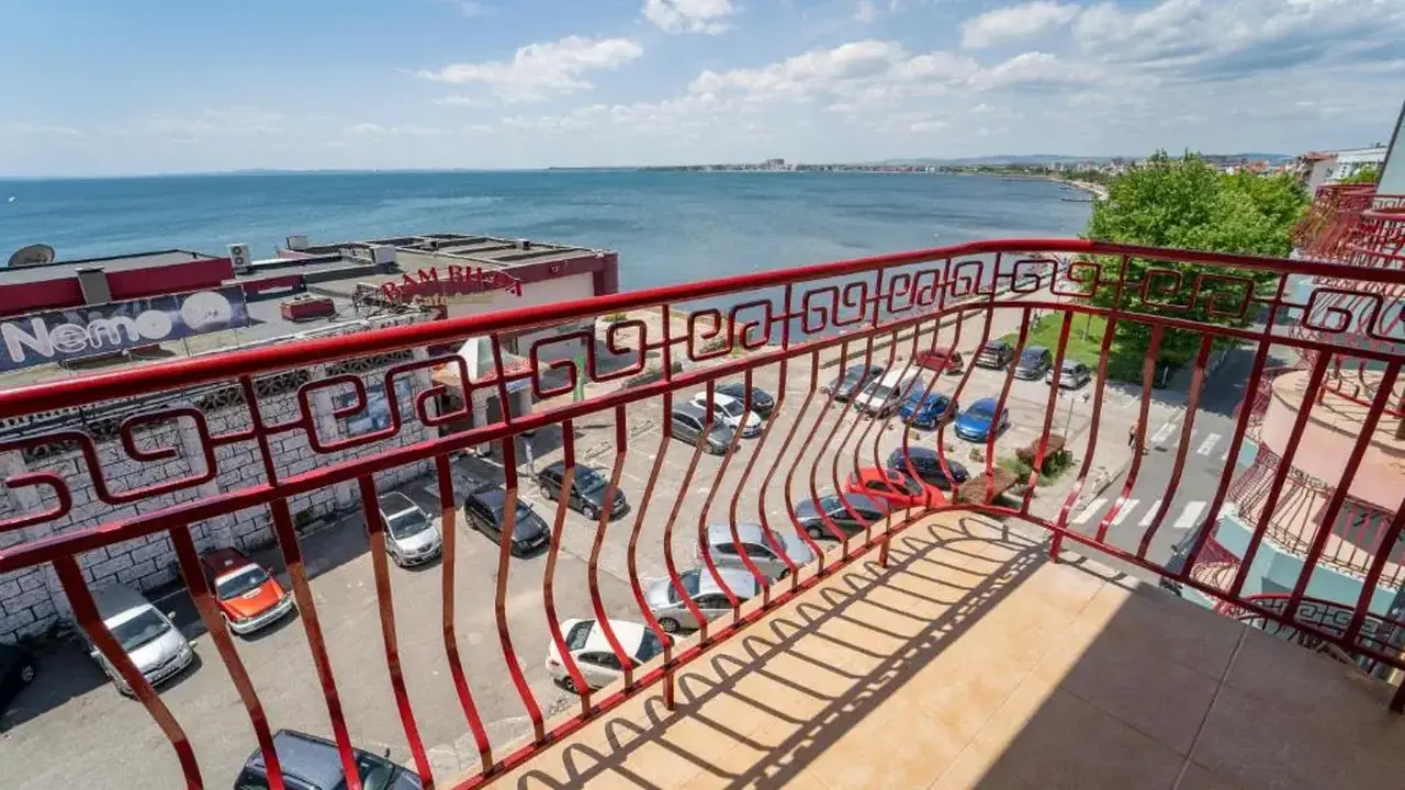 Saint George Hotel & Medical Spa