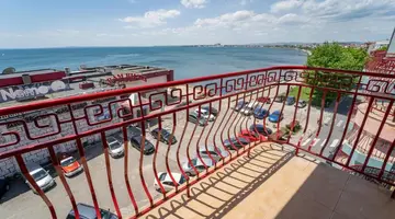 Saint George Hotel & Medical Spa