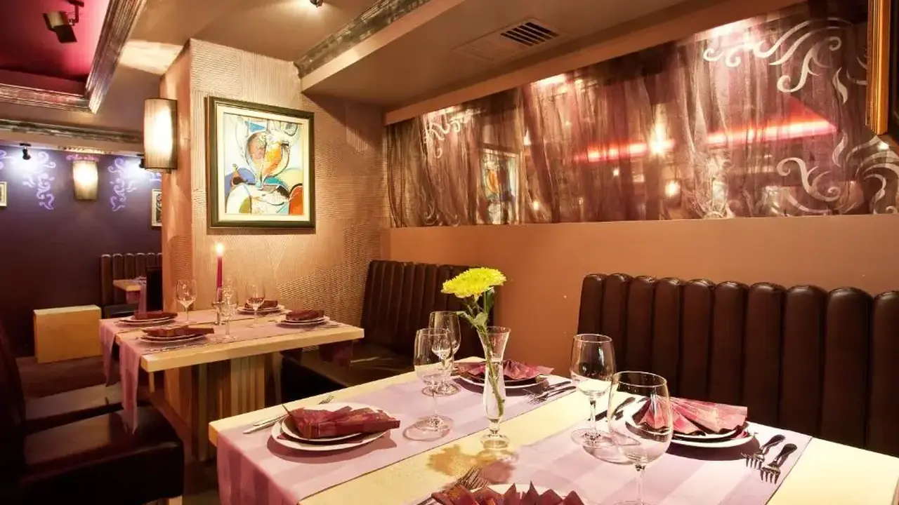 Saint George Hotel & Medical Spa