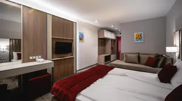 Saint George Hotel & Medical Spa