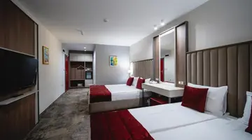 Saint George Hotel & Medical Spa