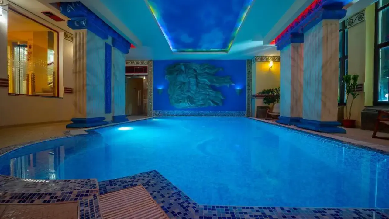 Saint George Hotel & Medical Spa