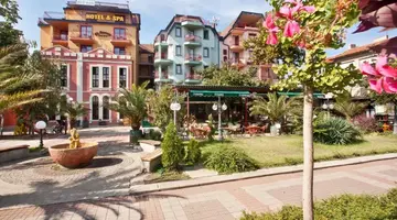 Saint George Hotel & Medical Spa