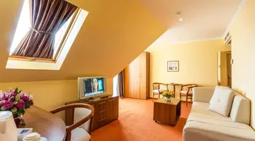 Saint George Hotel & Medical Spa