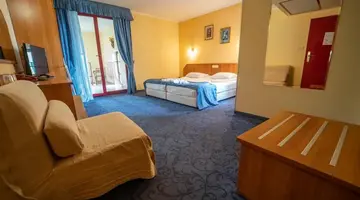 Saint George Hotel & Medical Spa