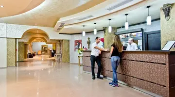SAINT GEORGE PALACE RESORT