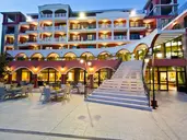 SAINT GEORGE PALACE RESORT