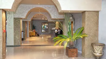 SAINT GEORGE PALACE RESORT