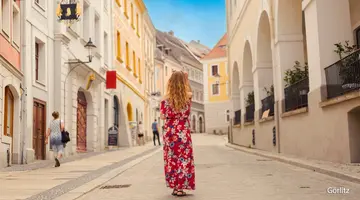Saksonia Za Kulisami