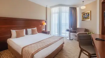 SALAMIS BAY CONTI RESORT HOTEL