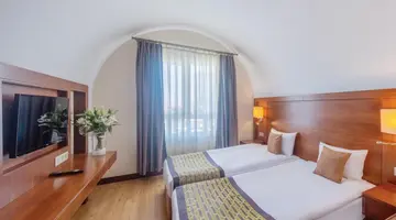SALAMIS BAY CONTI RESORT HOTEL