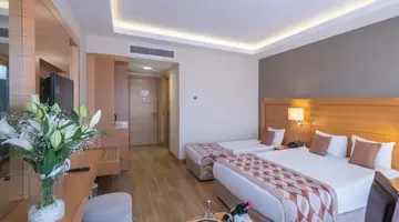 Salamis Bay Conti