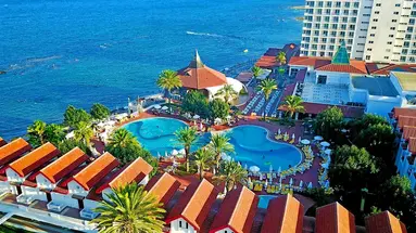 SALAMIS BAY CONTI