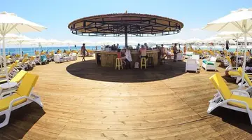 SALAMIS BAY CONTI