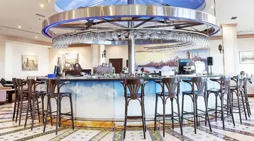 SALAMIS BAY CONTI