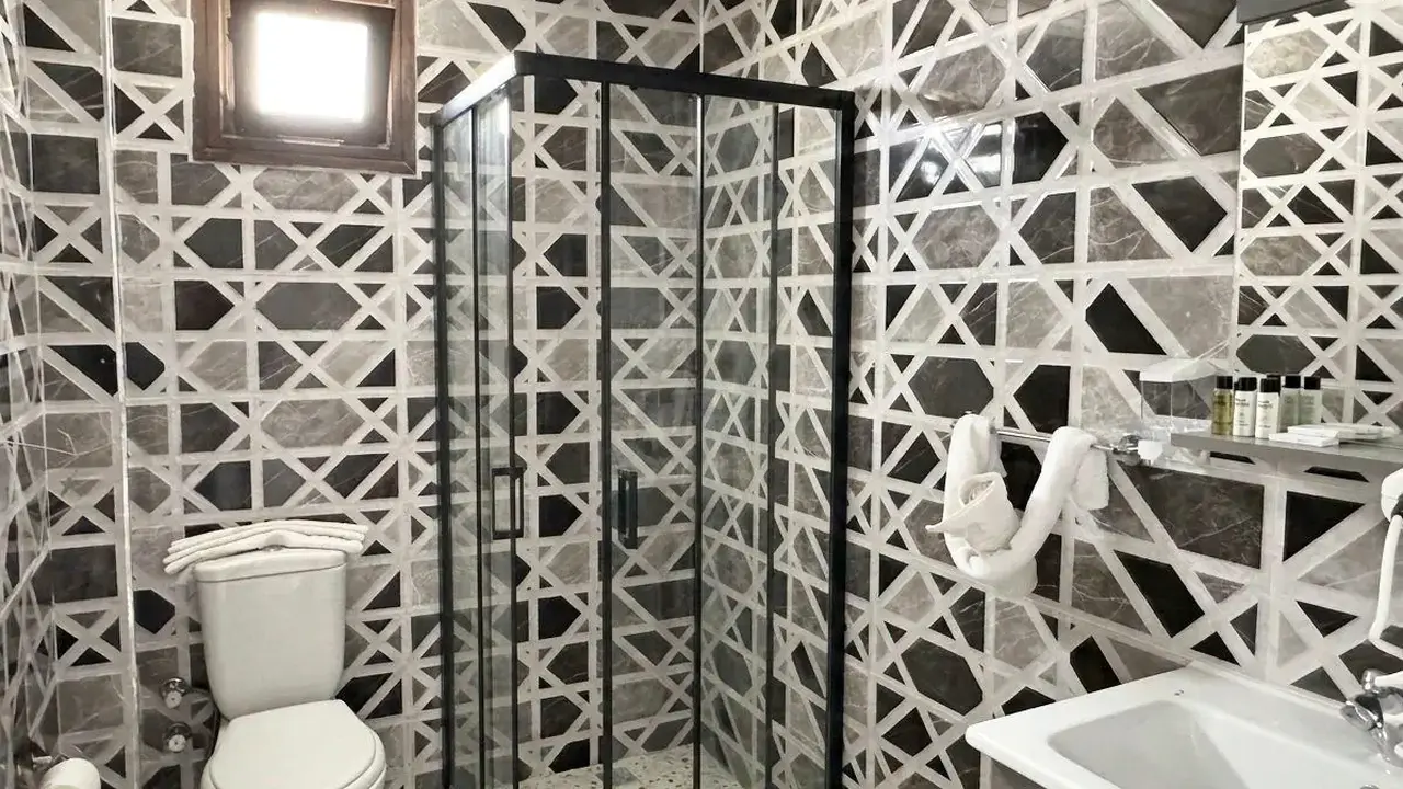 SALINAS BEACH HOTEL (BOUTIQUE CONCEPT RENOVATED)