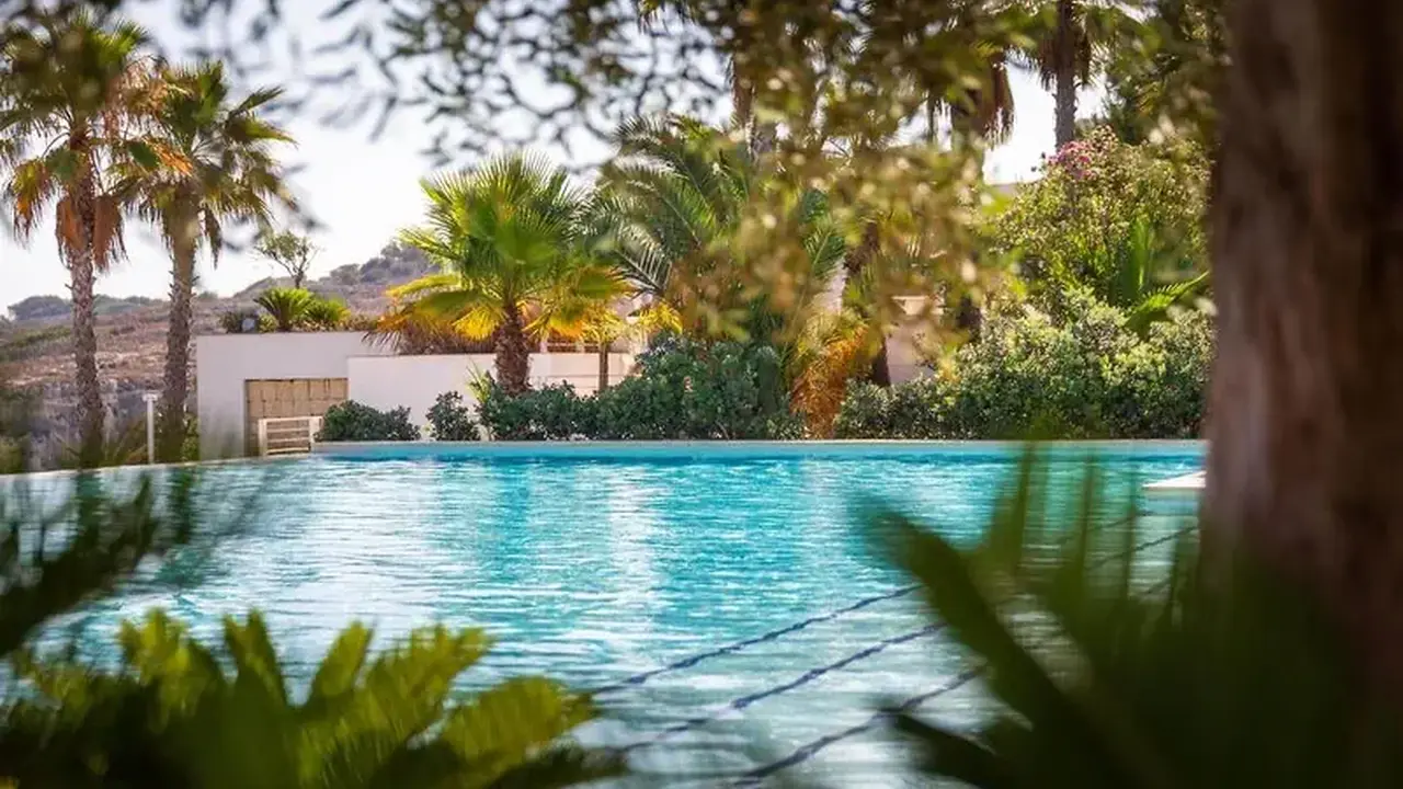Salini Resort