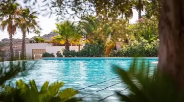 Salini Resort