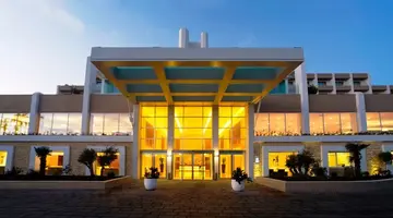Salini Resort