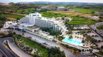 Salini Resort