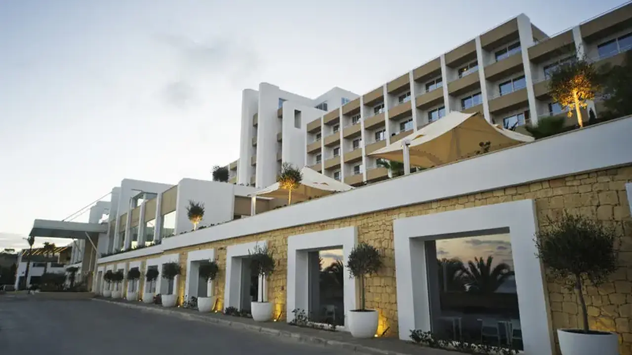 Salini Resort
