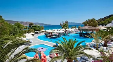 SALMAKIS RESORT & SPA