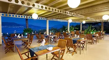 SALMAKIS RESORT & SPA