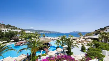 SALMAKIS RESORT & SPA