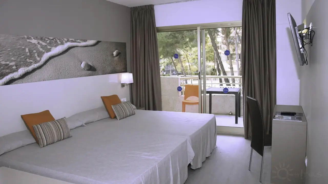 Salou Sunset by Pierre & Vacances