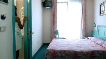 Salus Smart & Chic Hotel