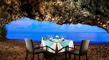 SAMABE BALI SUITES & VILLAS