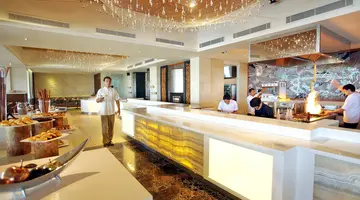 SAMABE BALI SUITES & VILLAS