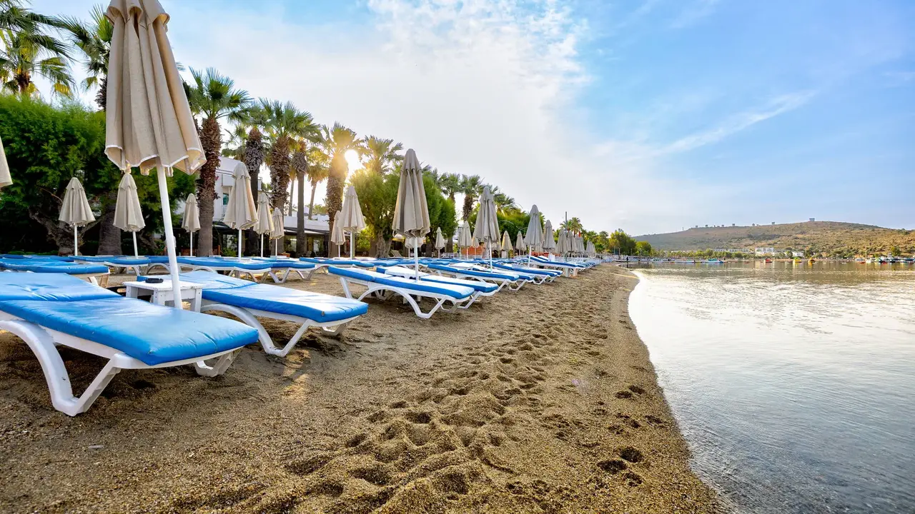 Sami Beach