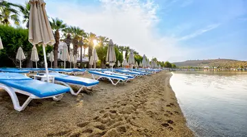 Sami Beach