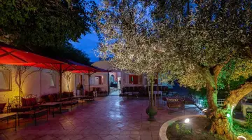 Samira Club