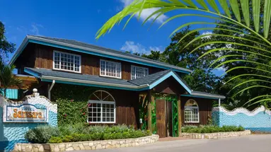 Samsara Cliff Resort & Spa