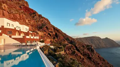 San Antonio Luxury Hotel and Suites
