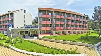 San Marino Sunny Resort by Valamar - Plaza Sunny