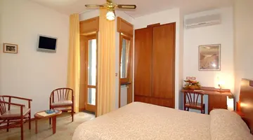 SAN PIETRO HOTEL