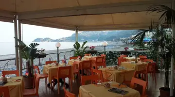 SAN PIETRO HOTEL