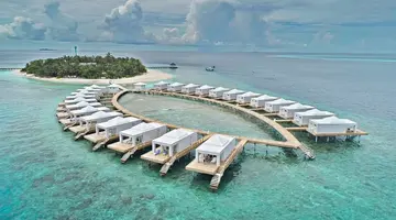 Sandies Bathala Island Resort