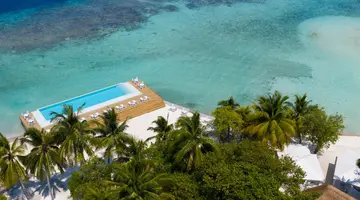 Sandies Bathala Island Resort