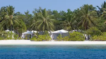 Sandies Bathala Island Resort