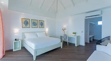 Sandies Bathala Island Resort