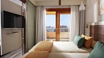 Sandos Benidorm Suites