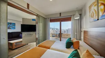 Sandos Benidorm Suites